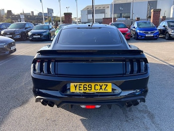 Used Ford Mustang 2019 for sale - 76611631: Photo