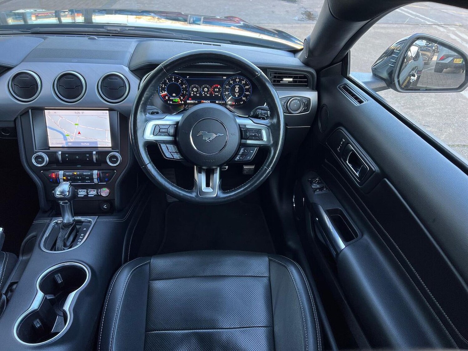 Used Ford Mustang 2019 for sale - 76611631: Photo 9