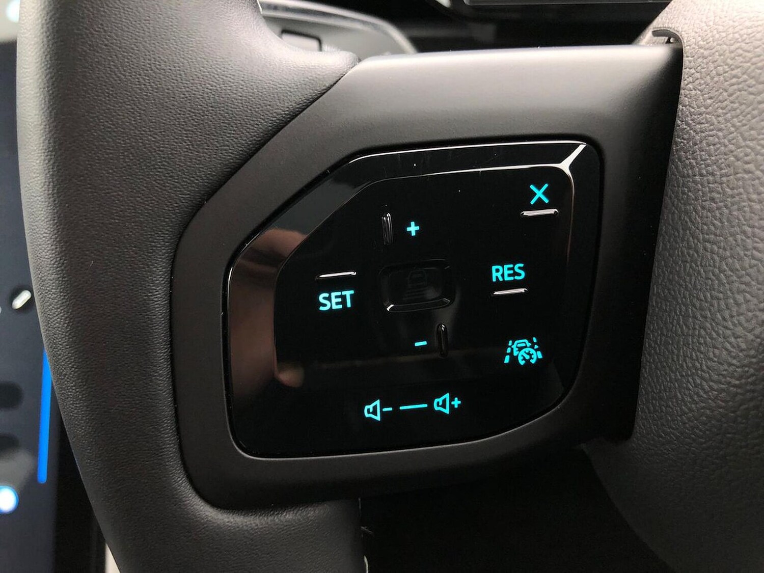 Used Ford Capri 2024 for sale - 77489346: Photo 26