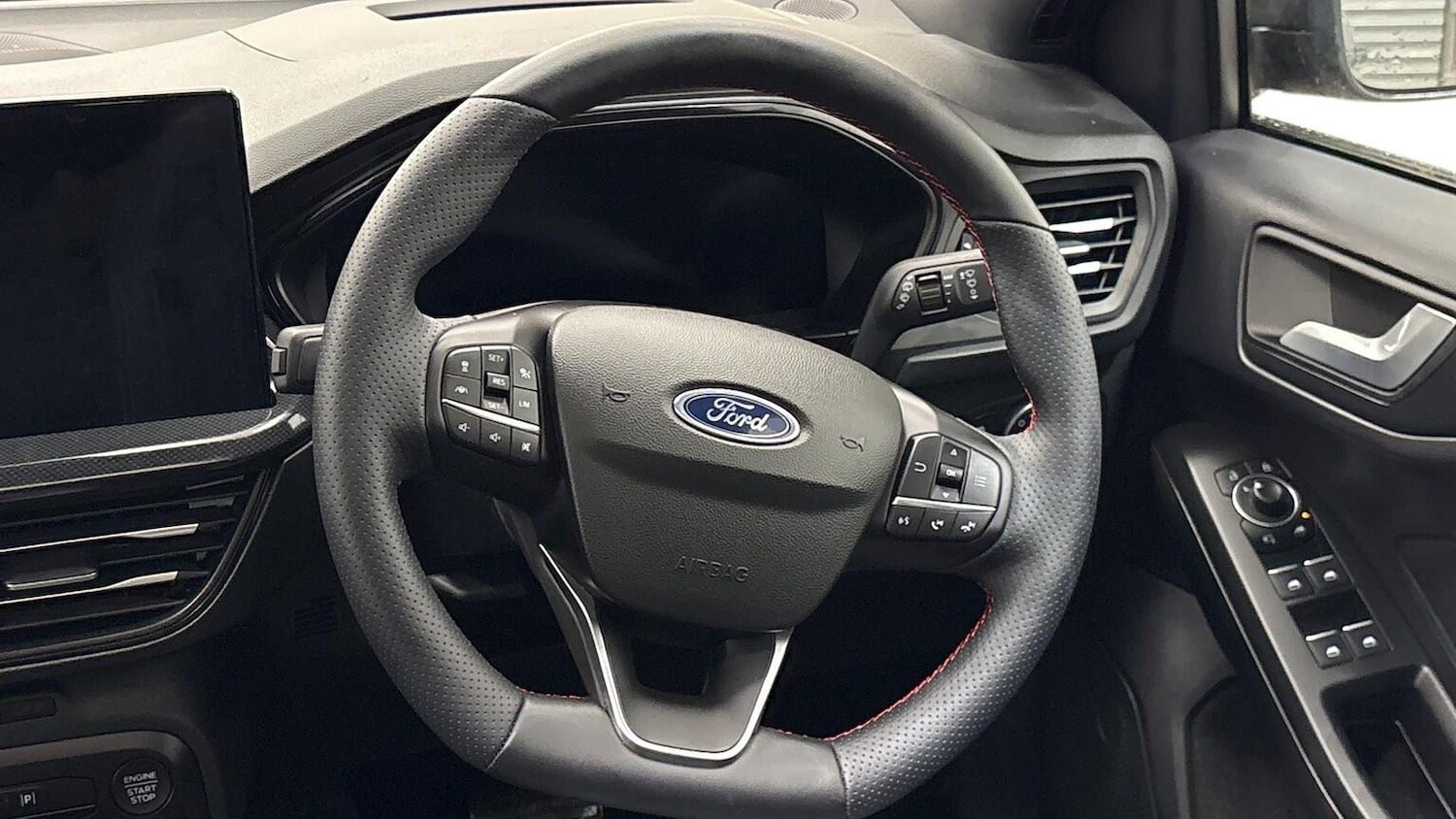 Used Ford Focus 2024 for sale - 77033469: Photo 9