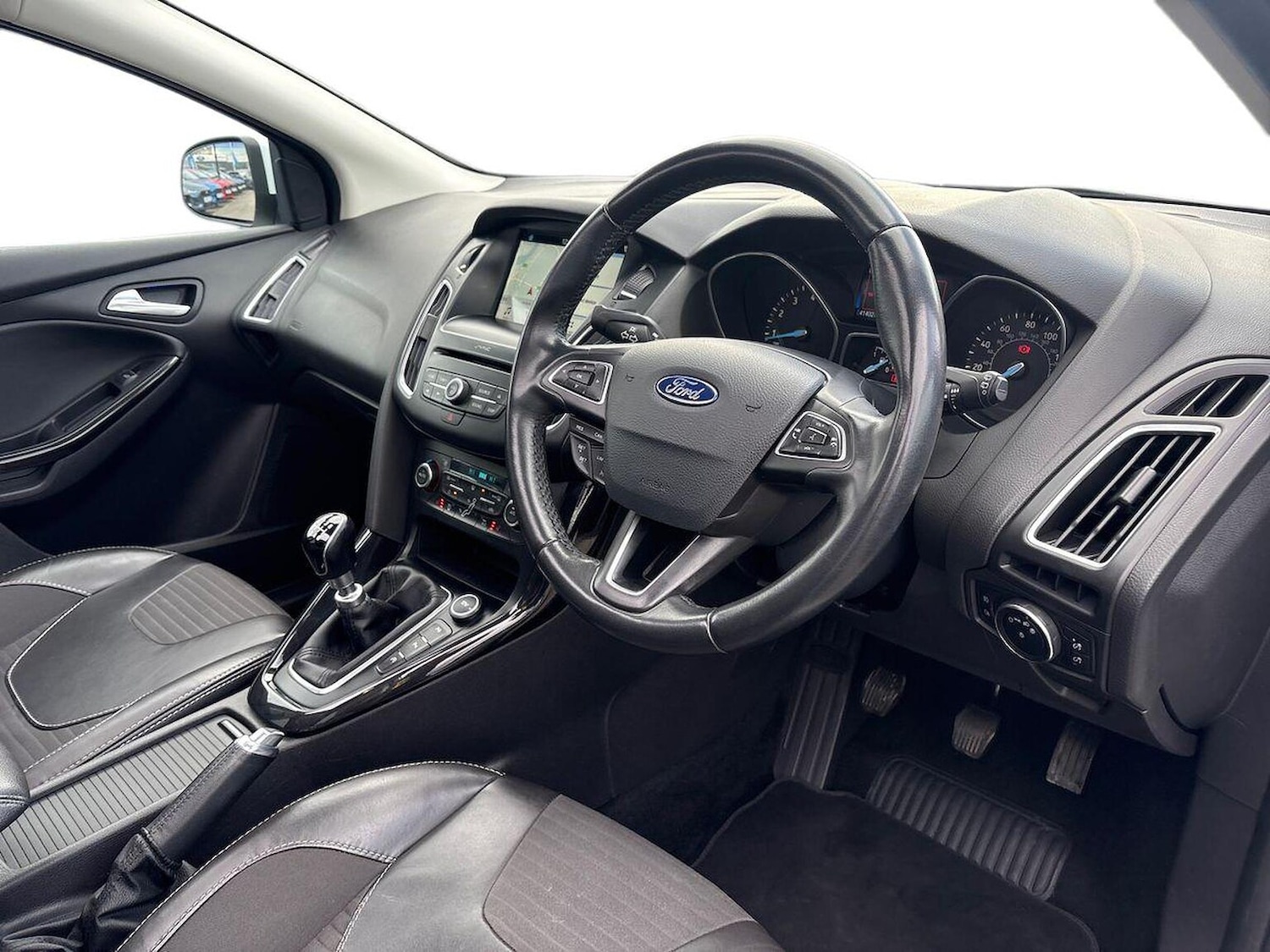 Used Ford Focus 2017 for sale - 76735539: Photo 15