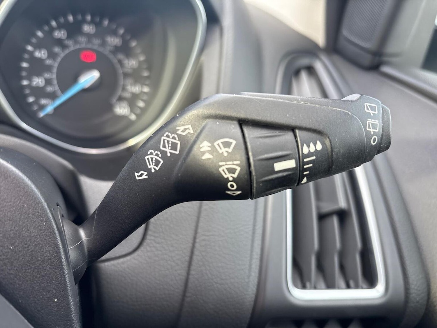 Used Ford Focus 2017 for sale - 76735539: Photo 29