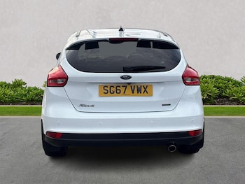 Used Ford Focus 2017 for sale - 76735539: Photo