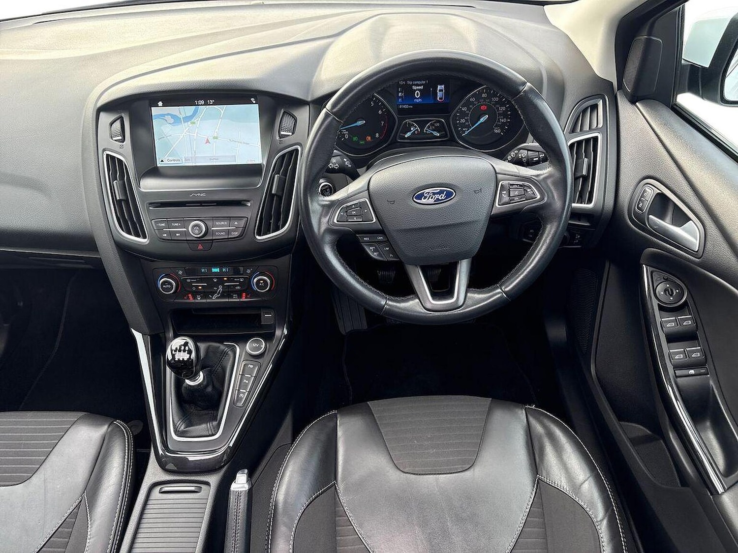 Used Ford Focus 2017 for sale - 76735539: Photo 9