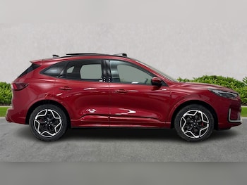 Used Ford Kuga 2024 for sale - 77077306: Photo