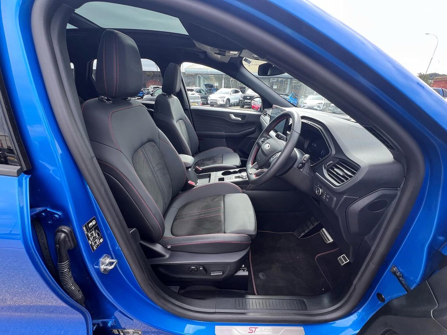 Used Ford Kuga 2024 for sale - 75616084: Photo 31