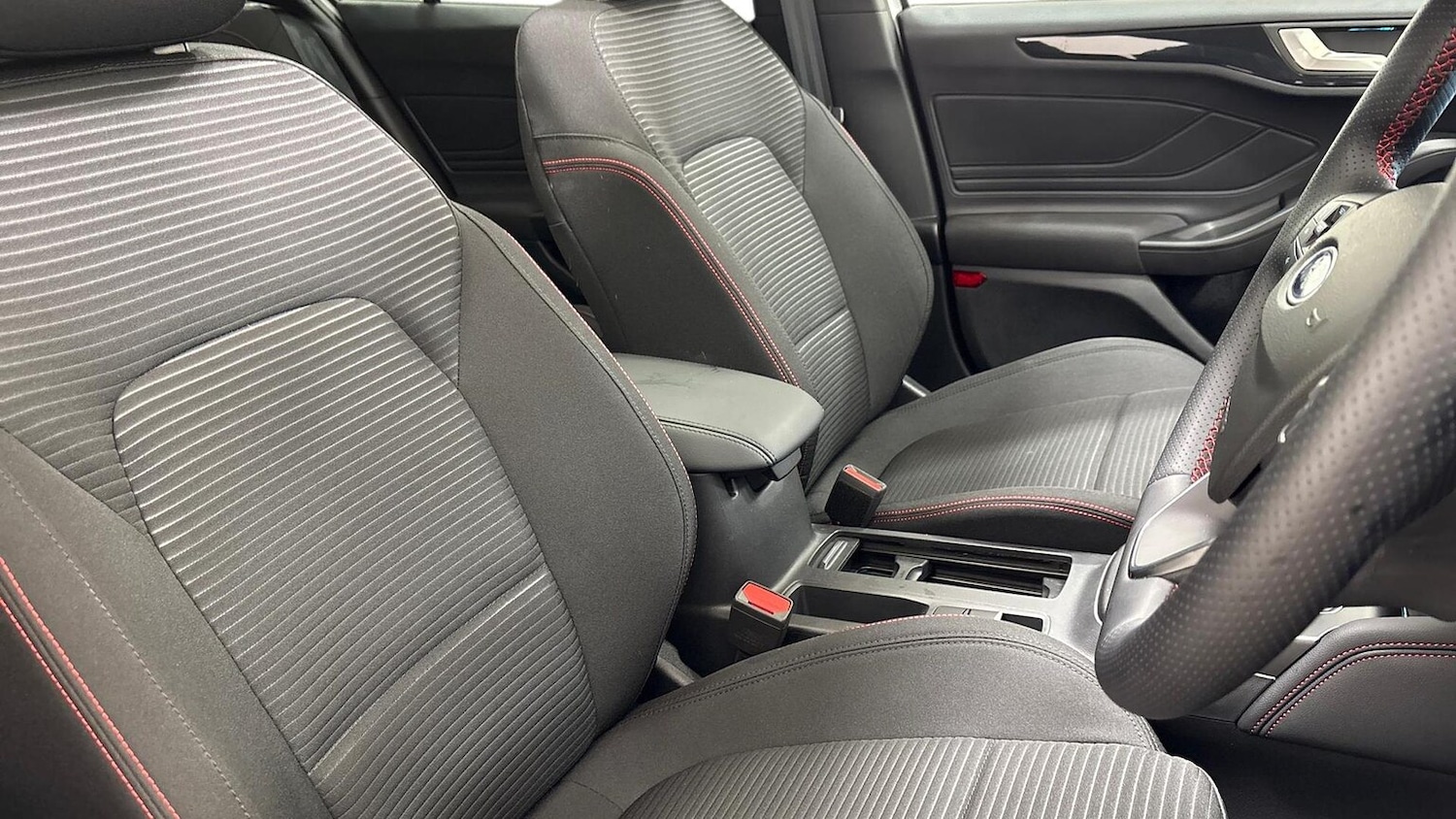 Used Ford Focus 2025 for sale - 76374368: Photo 15