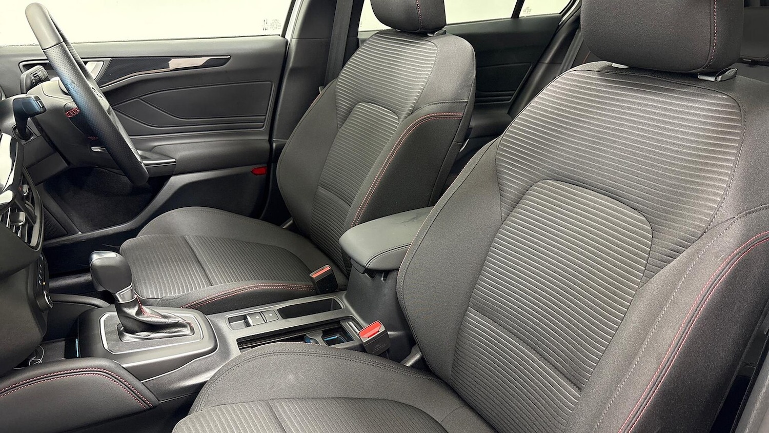 Used Ford Focus 2025 for sale - 76374368: Photo 16