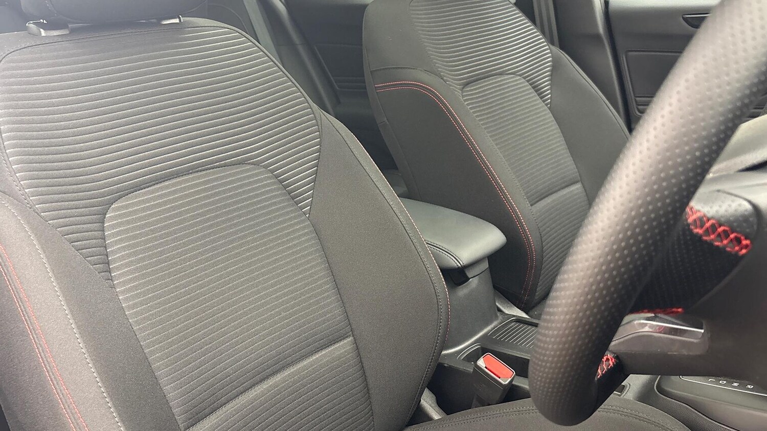 Used Ford Focus 2025 for sale - 76650155: Photo 24