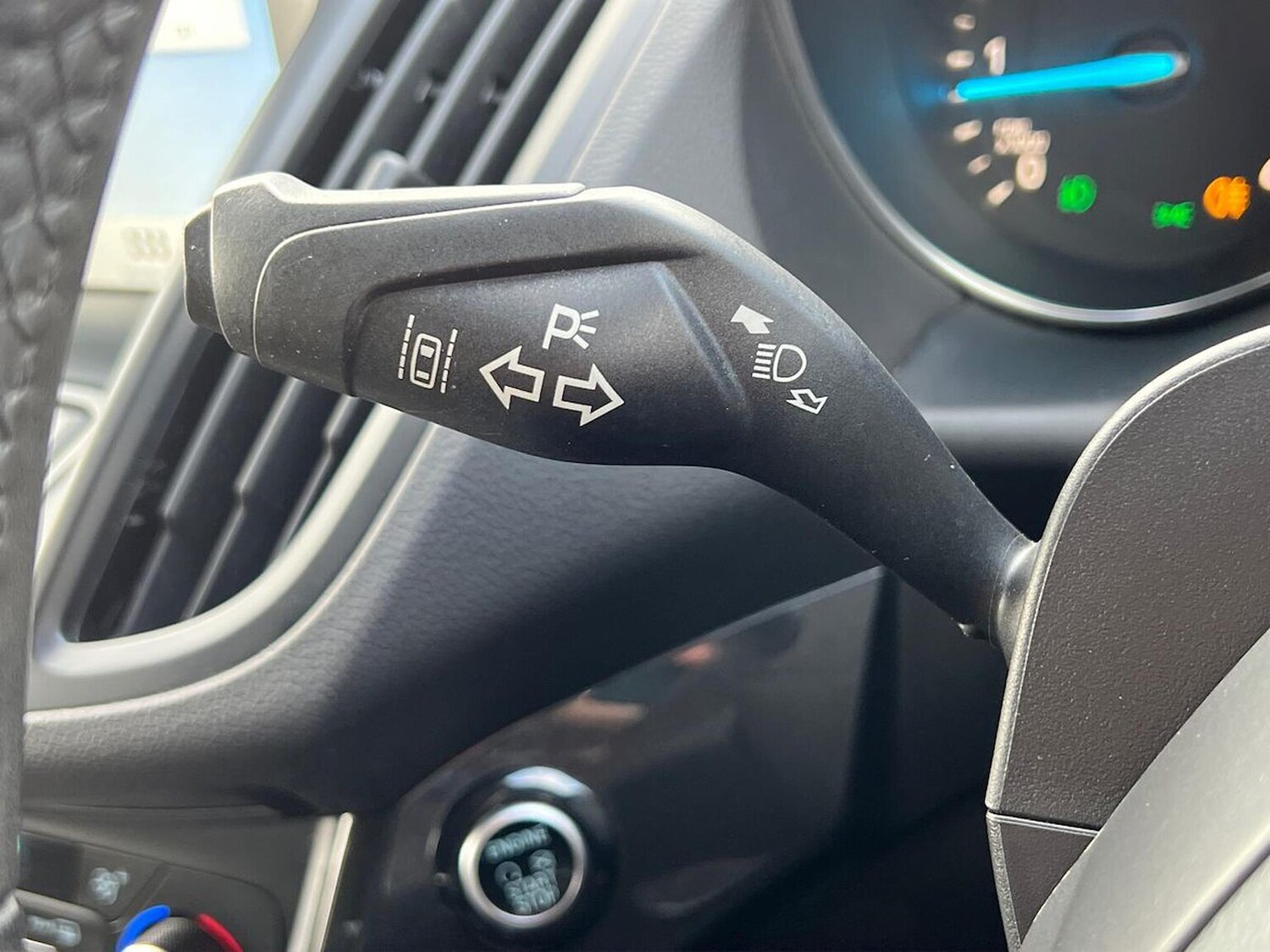 Used Ford Kuga 2017 for sale - 76637727: Photo 28