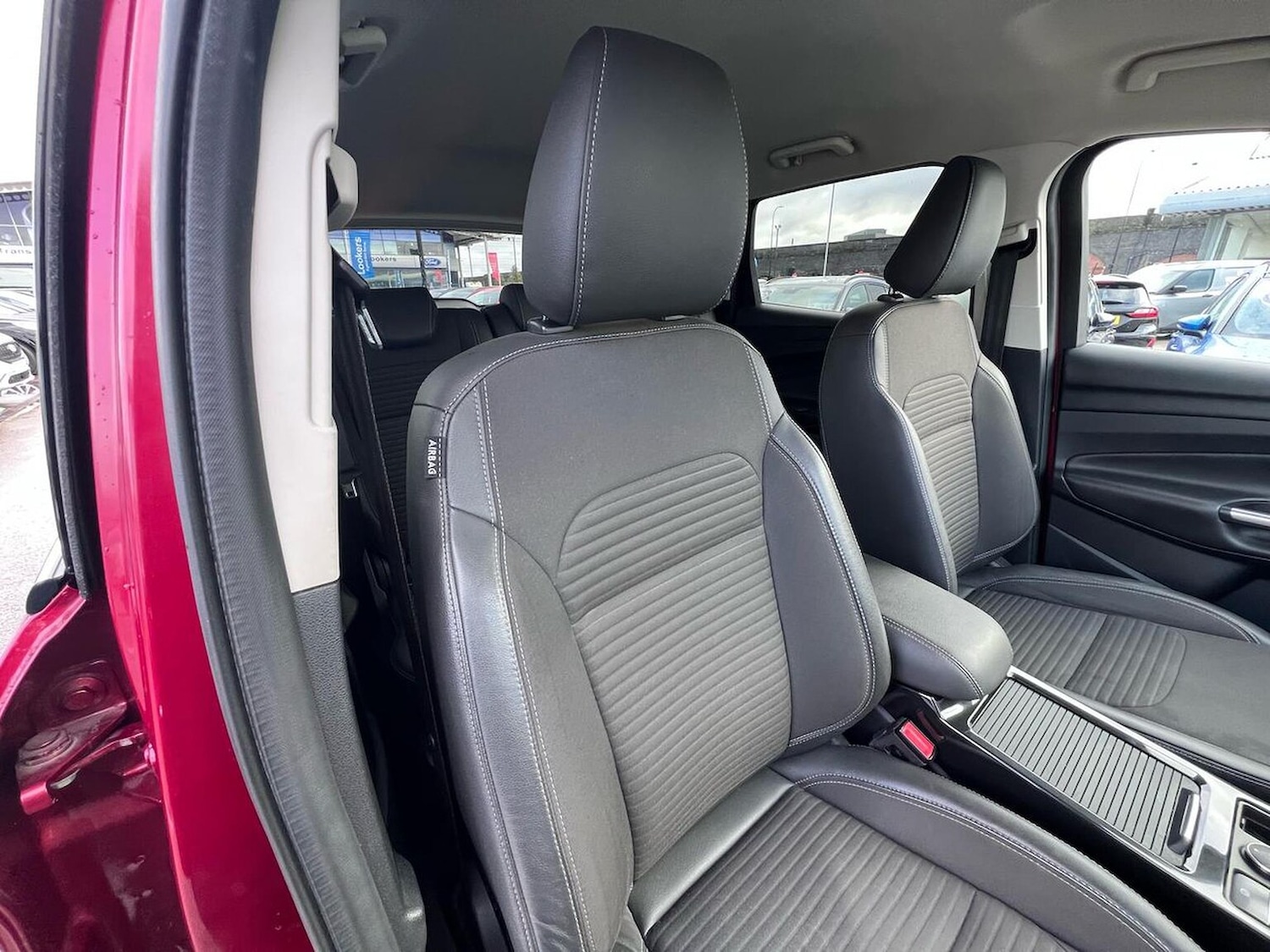 Used Ford Kuga 2017 for sale - 76637727: Photo 32