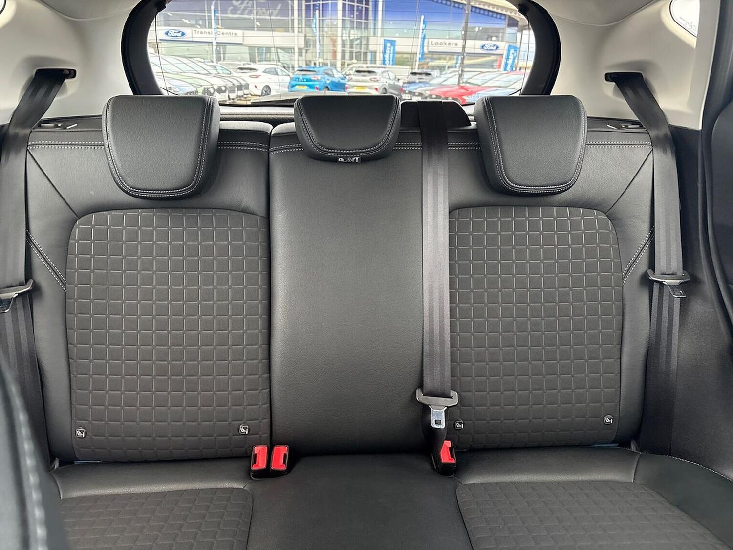 Used Ford Fiesta 2019 for sale - 76741105: Photo 37