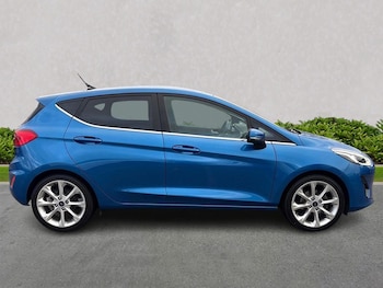 Used Ford Fiesta 2019 for sale - 76741105: Photo