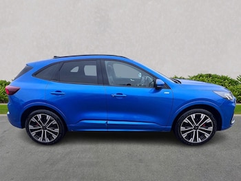 Used Ford Kuga 2024 for sale - 77489260: Photo