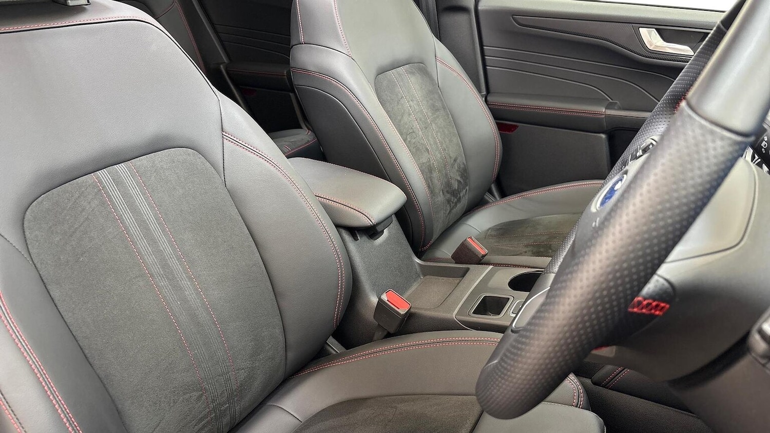 Used Ford Kuga 2024 for sale - 76974499: Photo 15