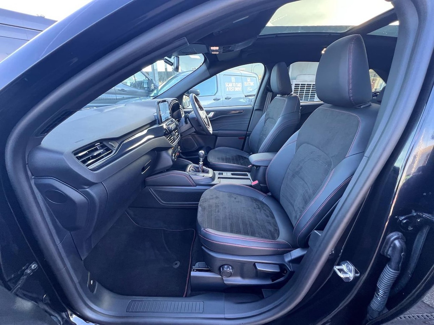 Used Ford Kuga 2024 for sale - 76713272: Photo 35