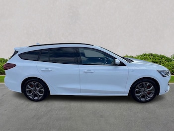 Used Ford Focus 2023 for sale - 79580784: Photo