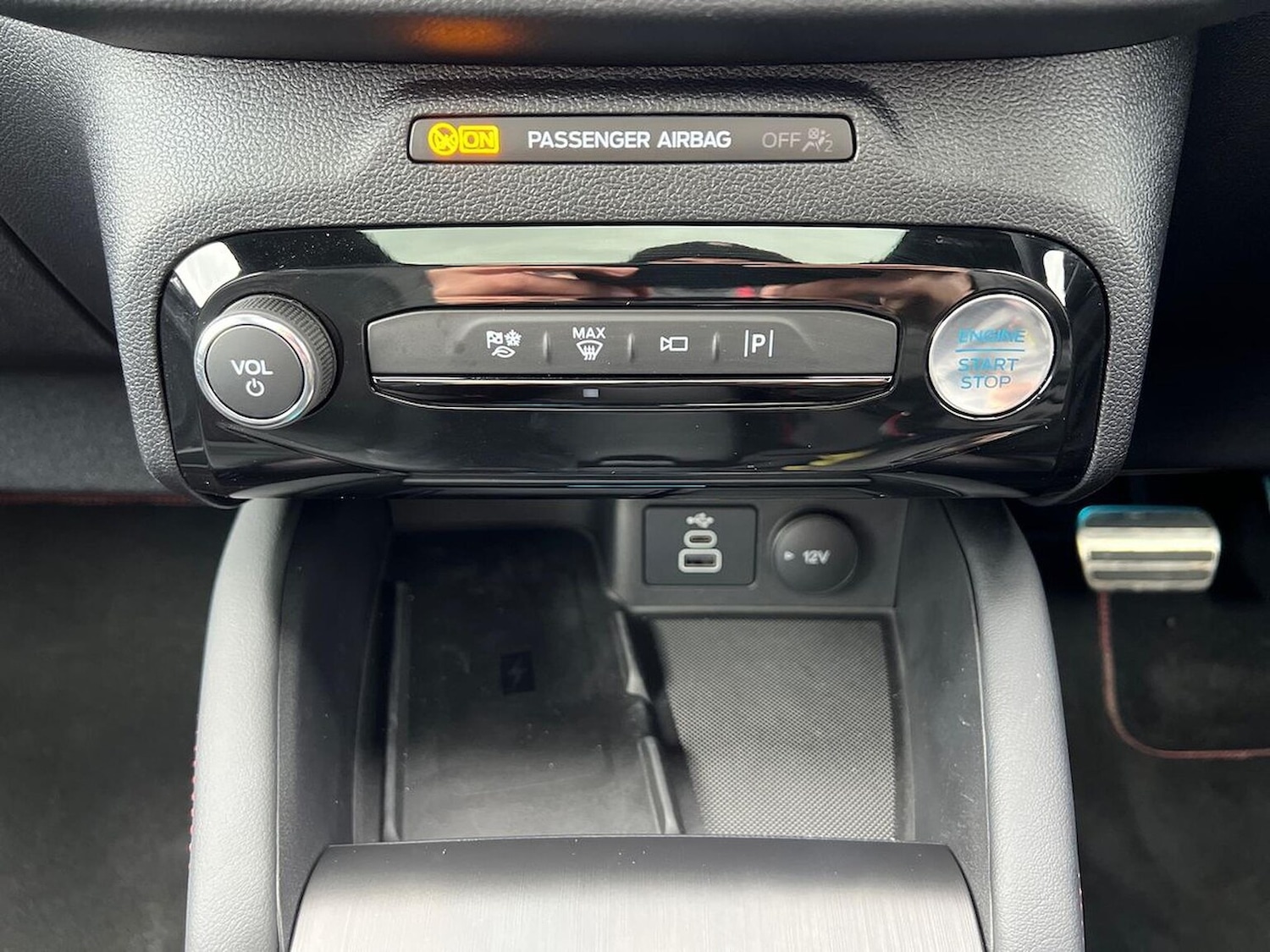 Used Ford Kuga 2025 for sale - 77980049: Photo 25