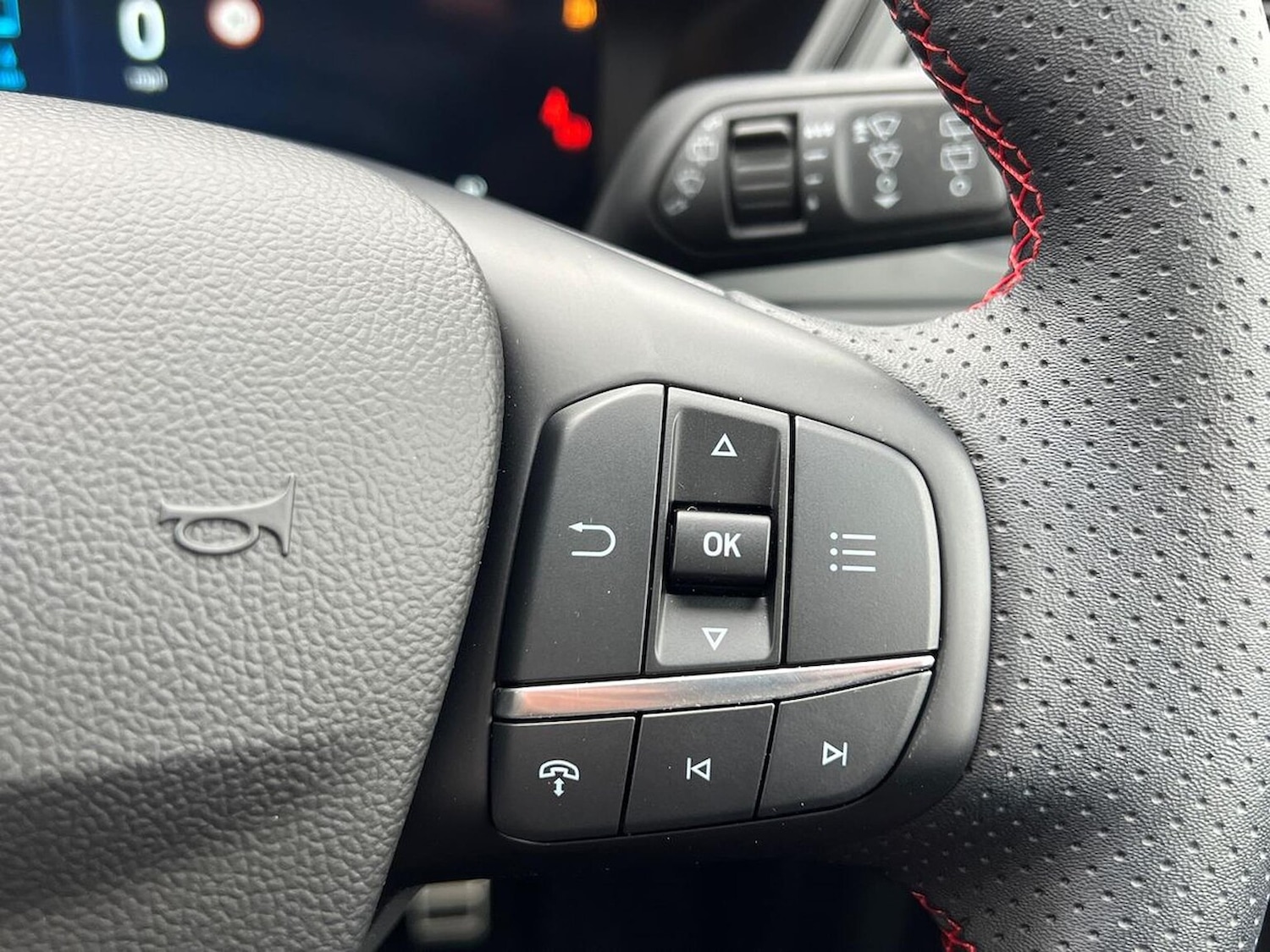 Used Ford Kuga 2025 for sale - 77980049: Photo 27