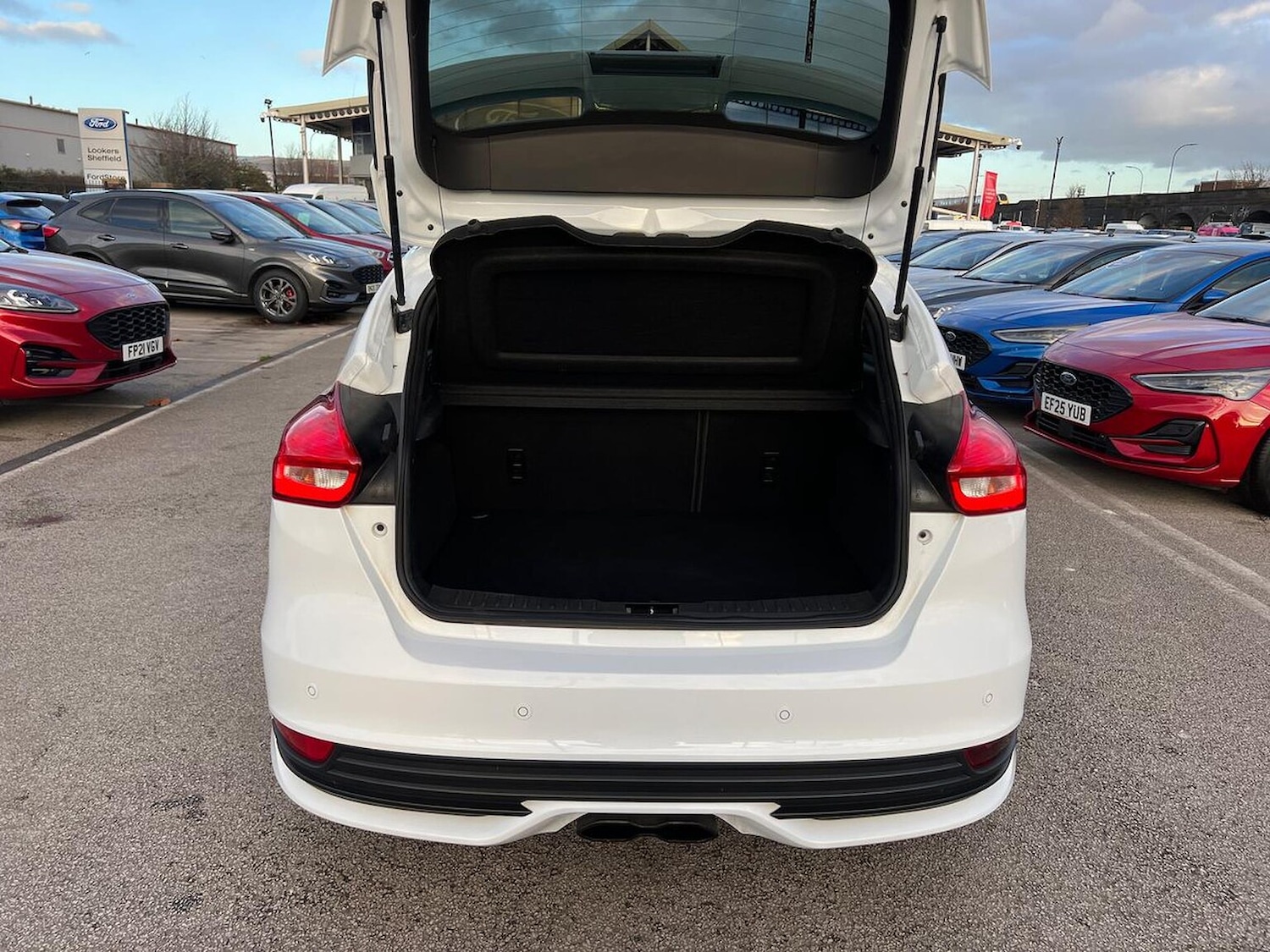 Used Ford Focus 2018 for sale - 76897129: Photo 17