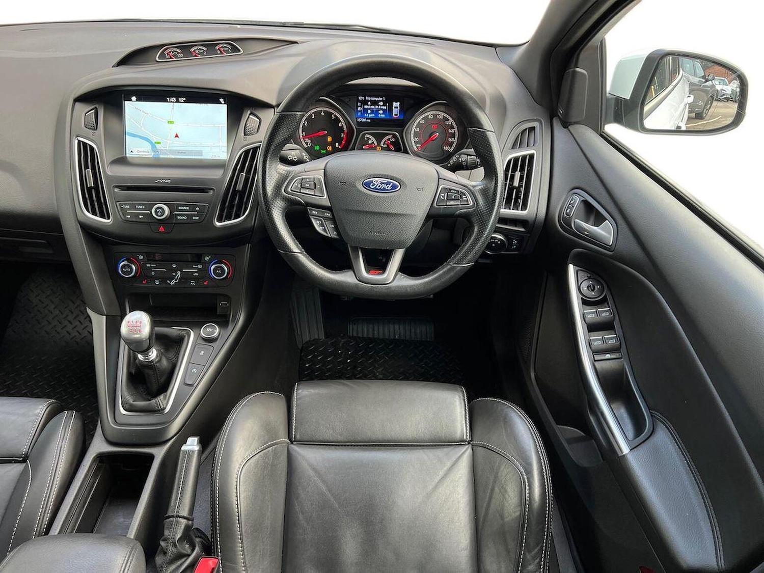 Used Ford Focus 2018 for sale - 76897129: Photo 9