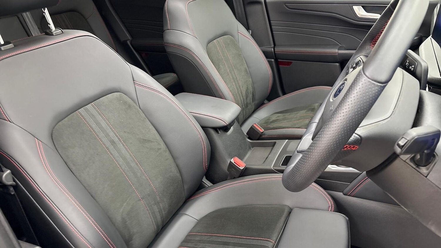 Used Ford Kuga 2024 for sale - 76352510: Photo 15