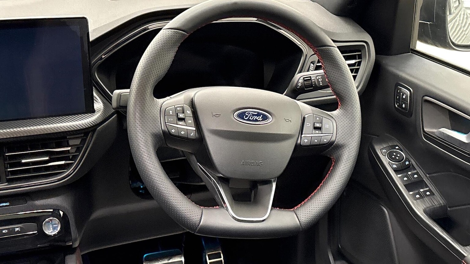 Used Ford Kuga 2024 for sale - 76352510: Photo 9