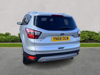 Used Ford Kuga 2019 for sale - 76220464: Photo
