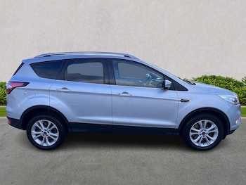 Used Ford Kuga 2019 for sale - 76220464: Photo