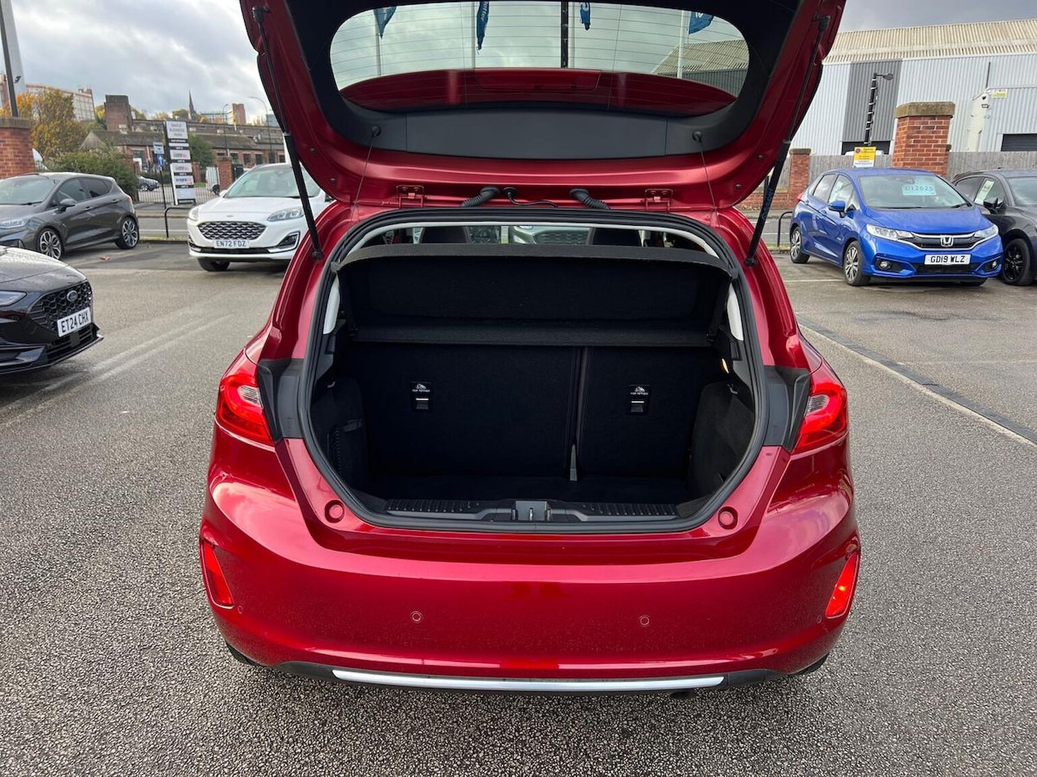 Used Ford Fiesta 2019 for sale - 76407416: Photo 17