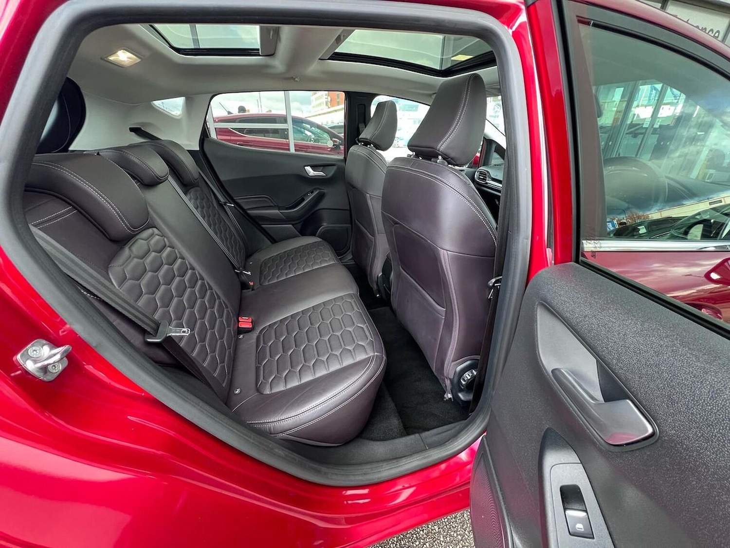 Used Ford Fiesta 2019 for sale - 76407416: Photo 33