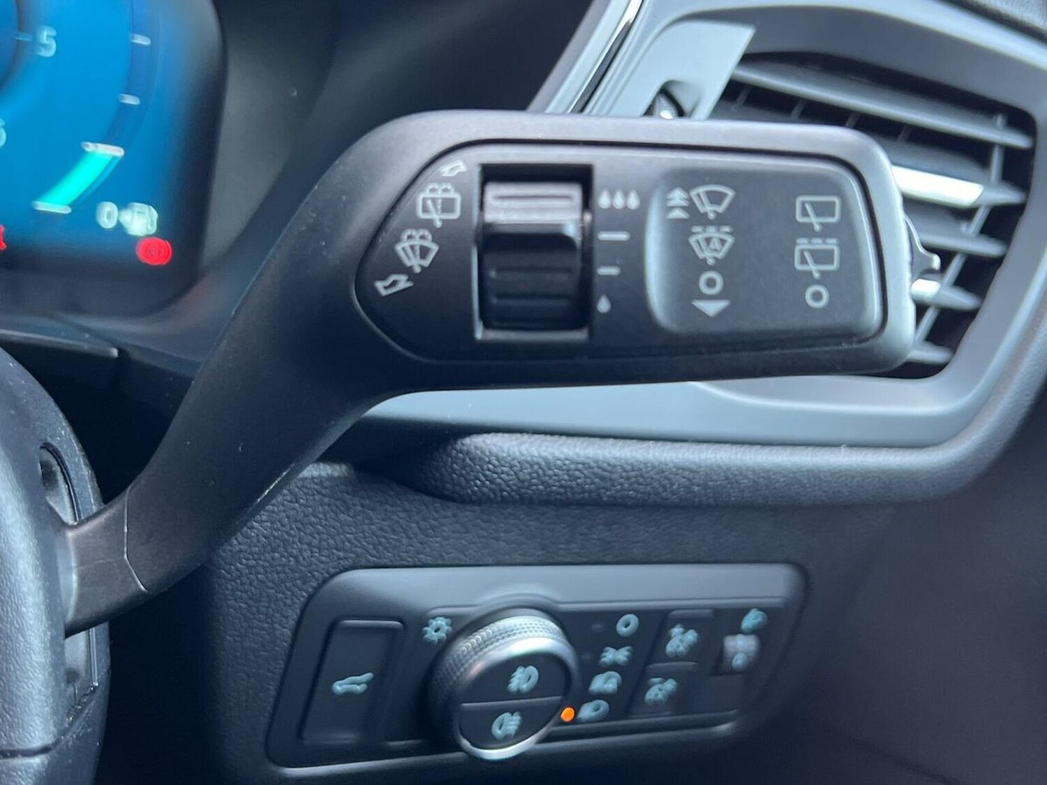 Used Ford Kuga 2021 for sale - 76735532: Photo 29