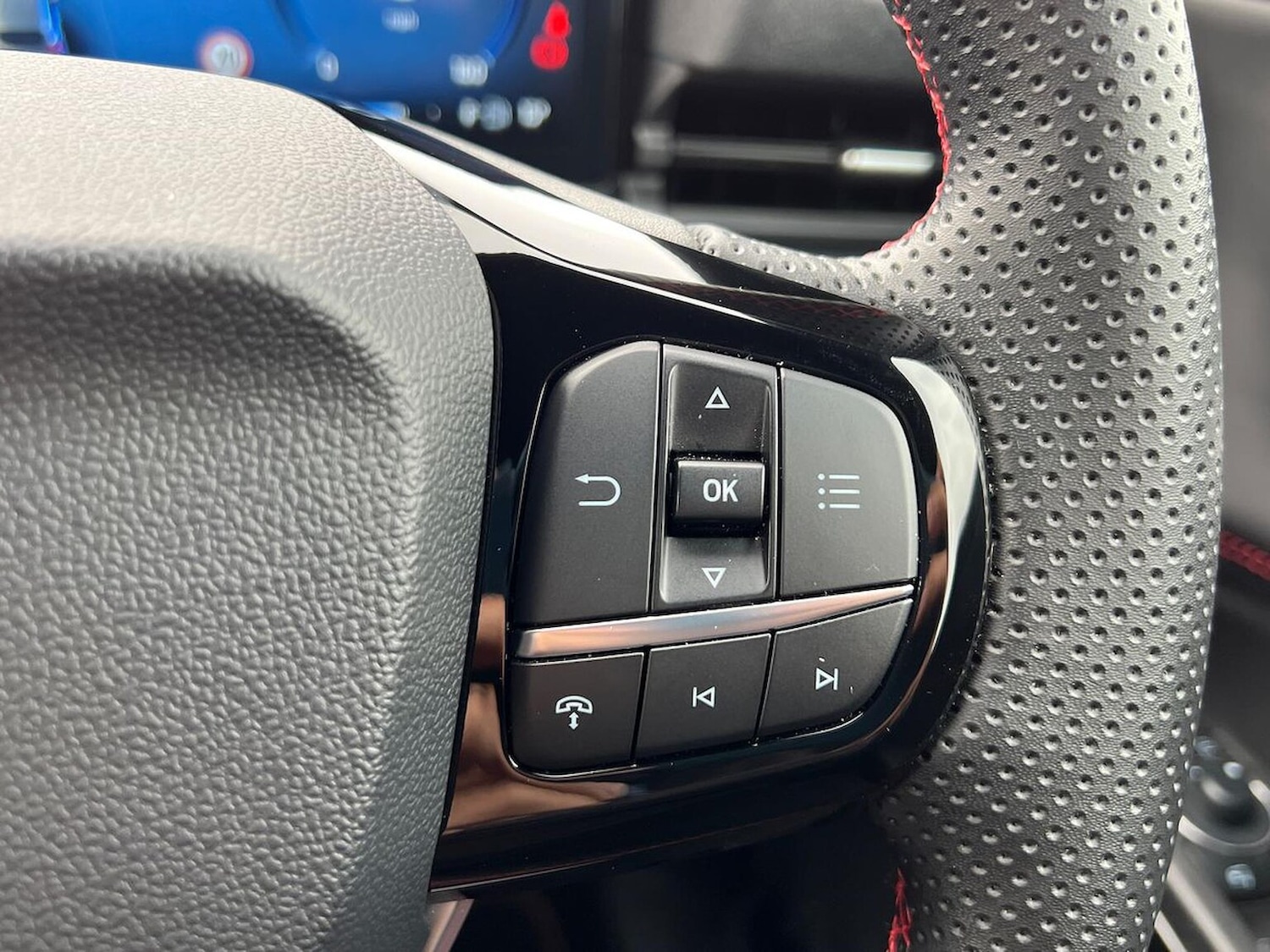 Used Ford Puma 2024 for sale - 76471074: Photo 27