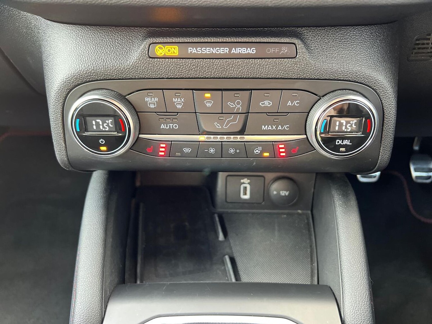 Used Ford Focus 2020 for sale - 76387162: Photo 12