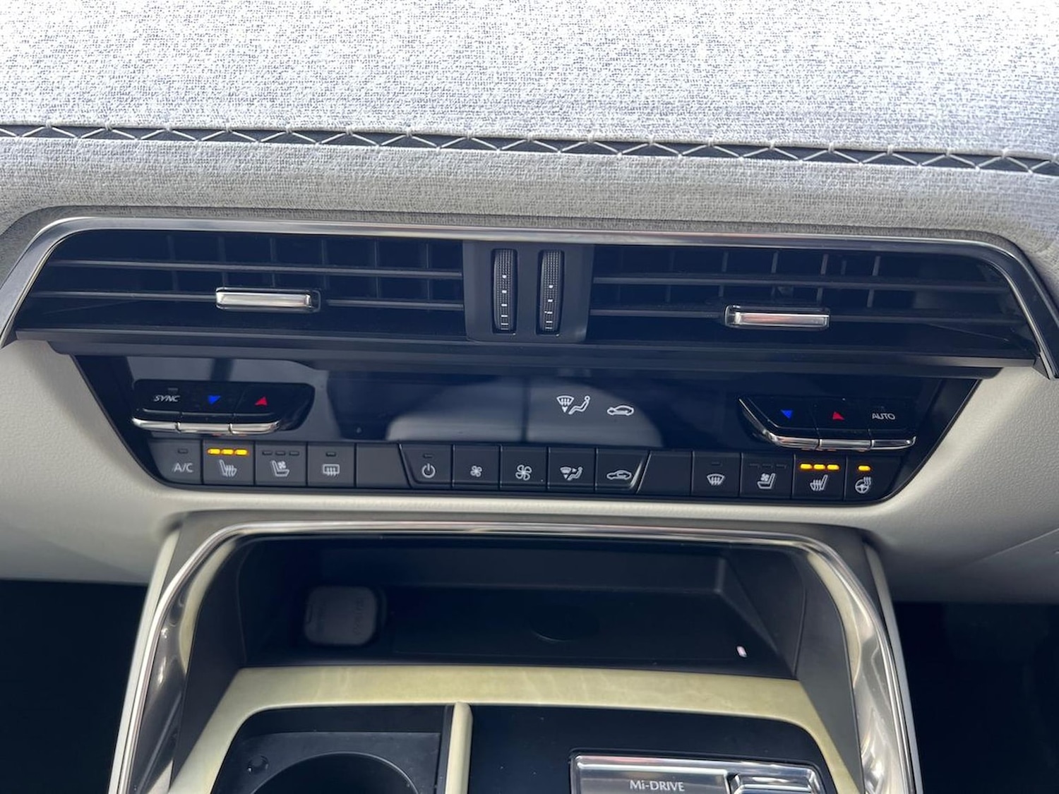 Used Mazda CX-60 2023 for sale - 78131842: Photo 14