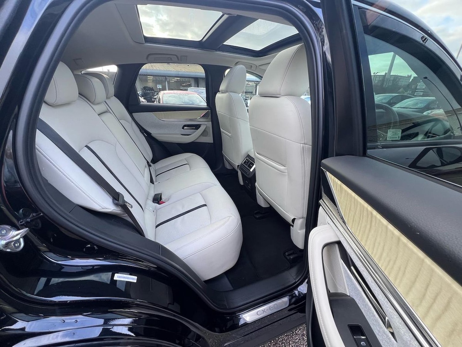 Used Mazda CX-60 2023 for sale - 78131842: Photo 35