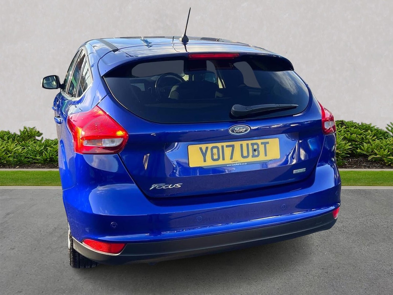 Used Ford Focus 2017 for sale - 76893295: Photo 2