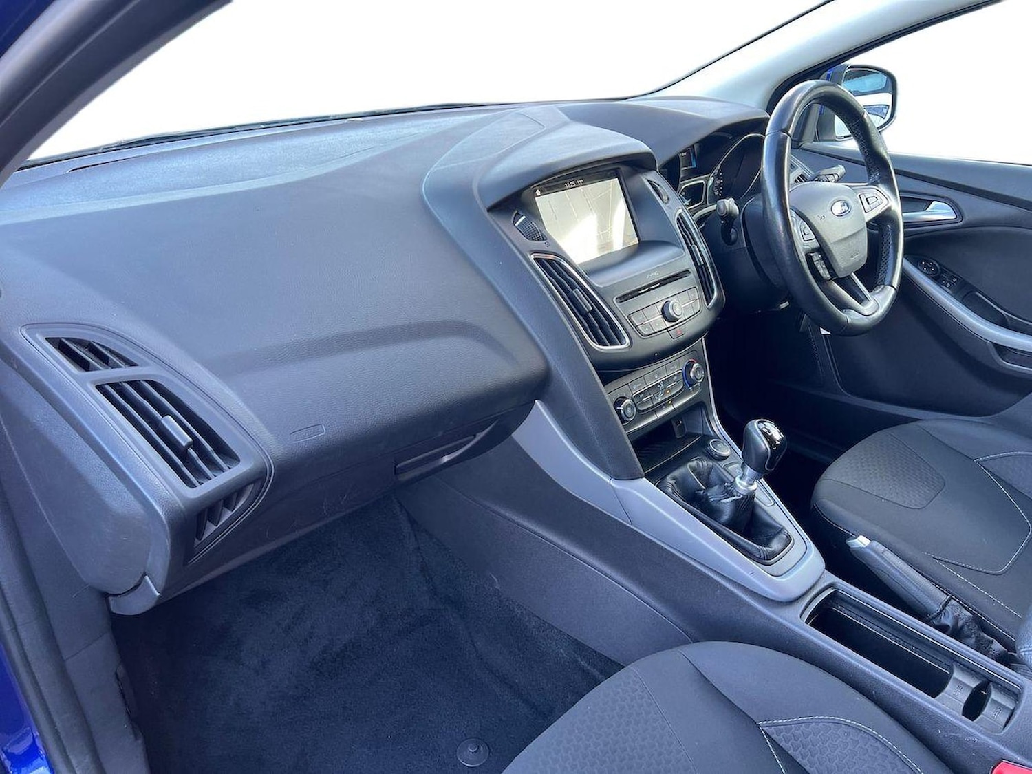 Used Ford Focus 2017 for sale - 76893295: Photo 7