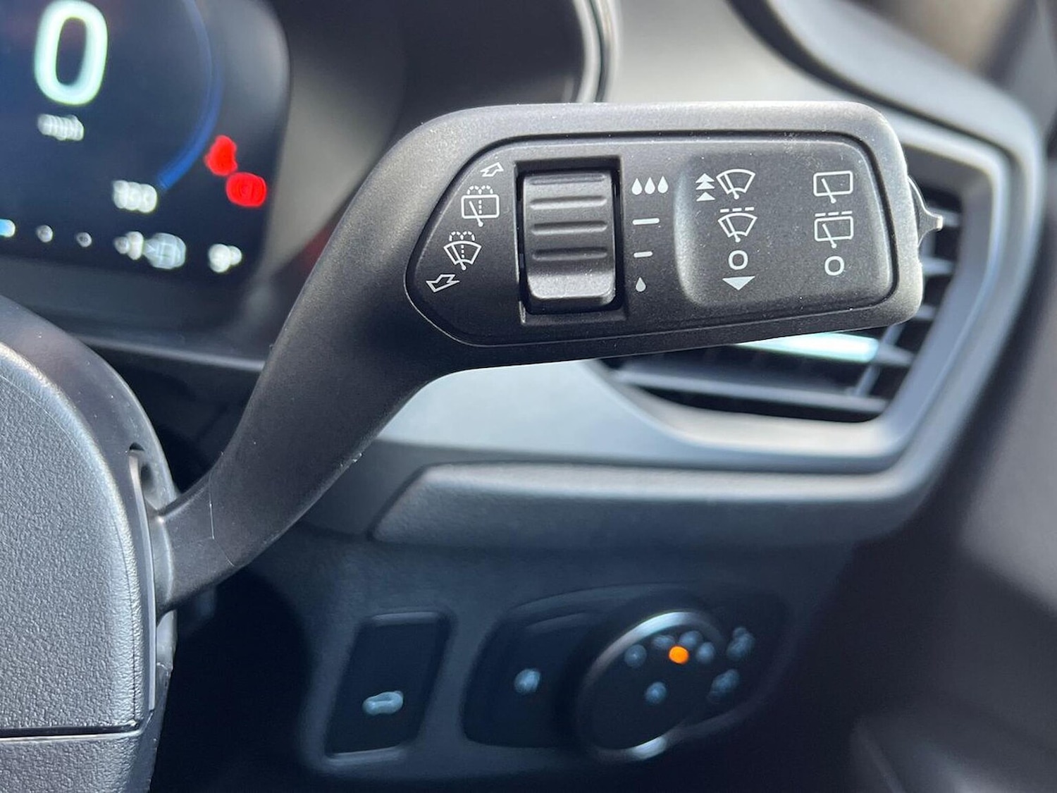 Used Ford Focus 2024 for sale - 76693397: Photo 29