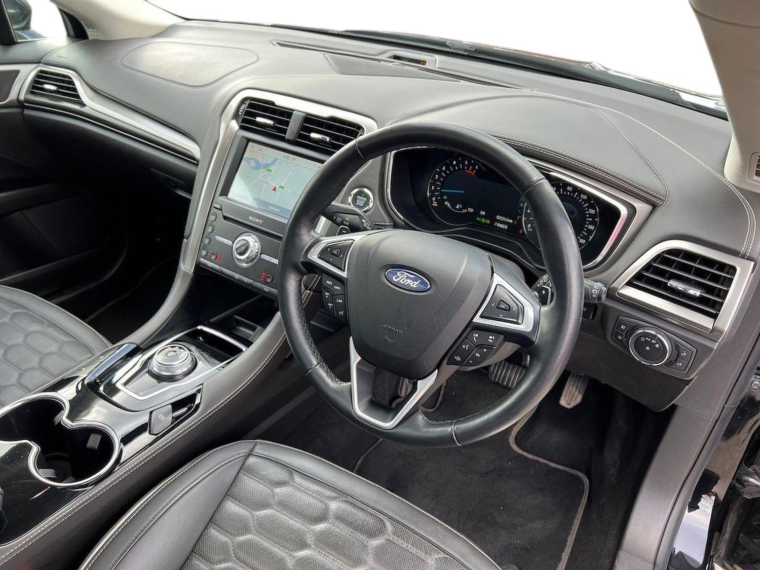 Used Ford Mondeo 2019 for sale - 78131847: Photo 17