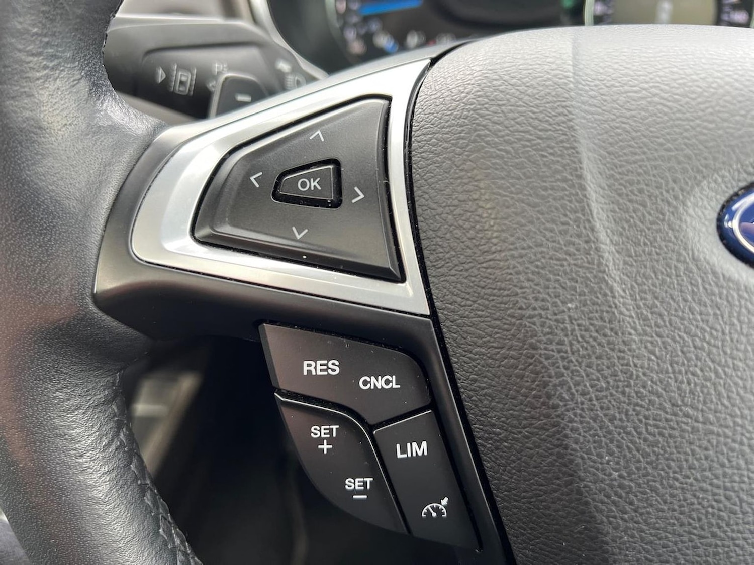 Used Ford Mondeo 2019 for sale - 78131847: Photo 28