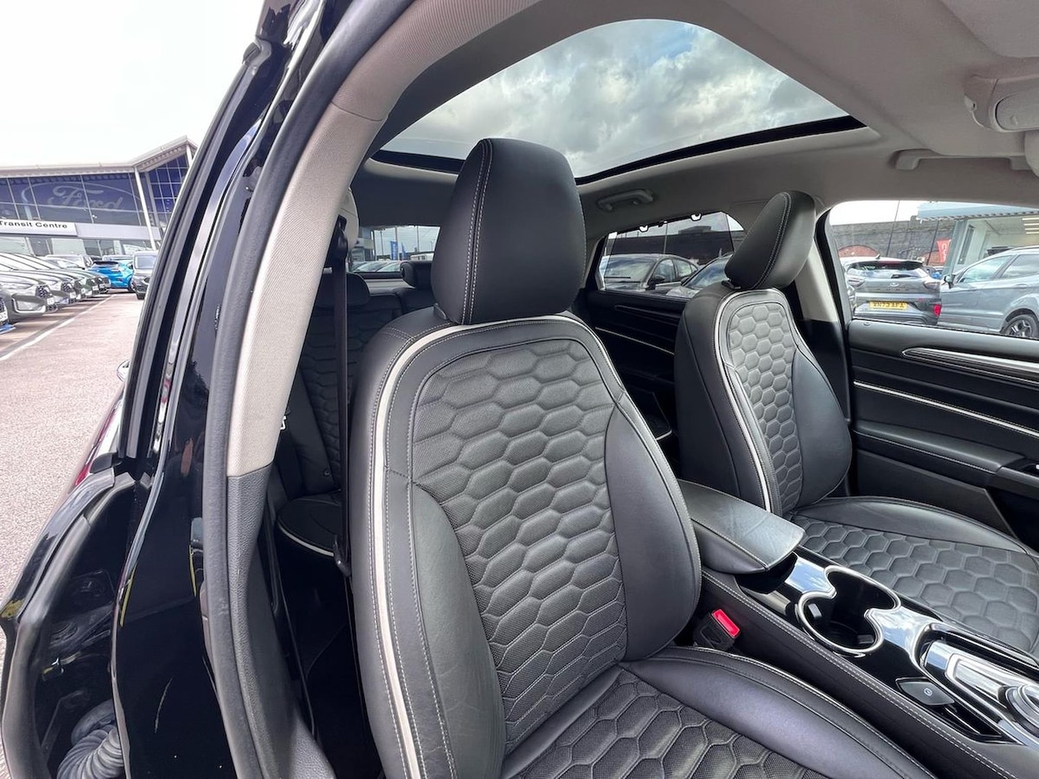 Used Ford Mondeo 2019 for sale - 78131847: Photo 34