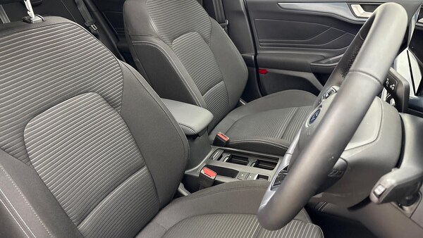 Used Ford Focus 2025 for sale - 76281260: Photo 15