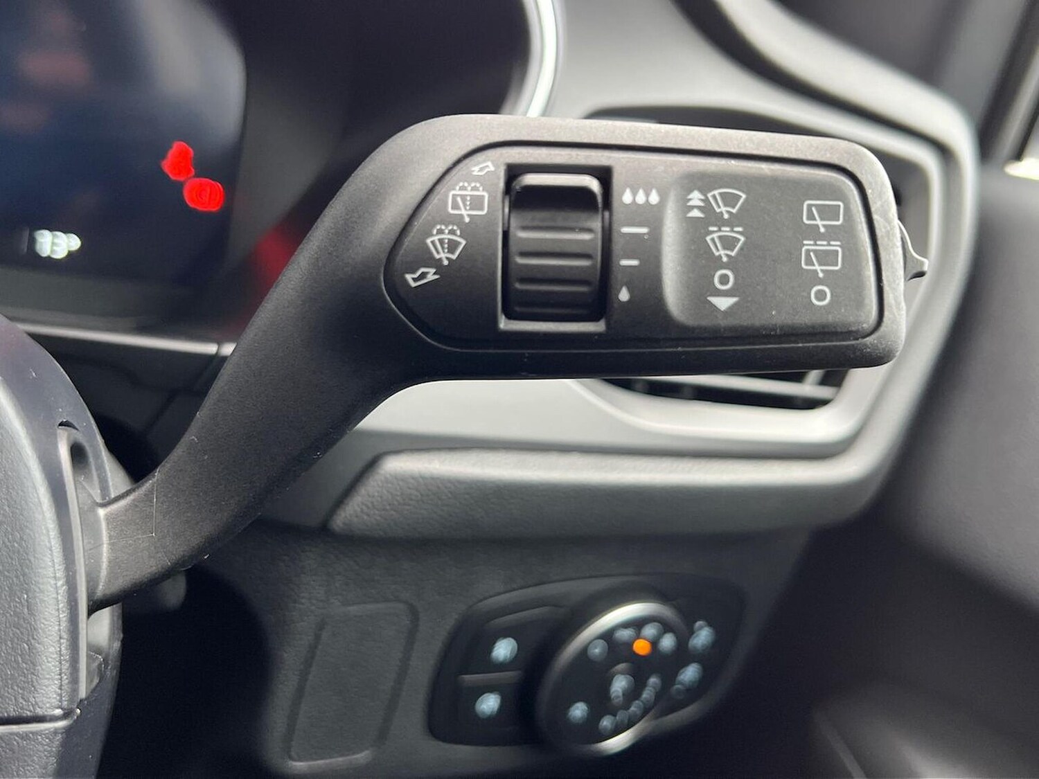 Used Ford Focus 2025 for sale - 76281260: Photo 29