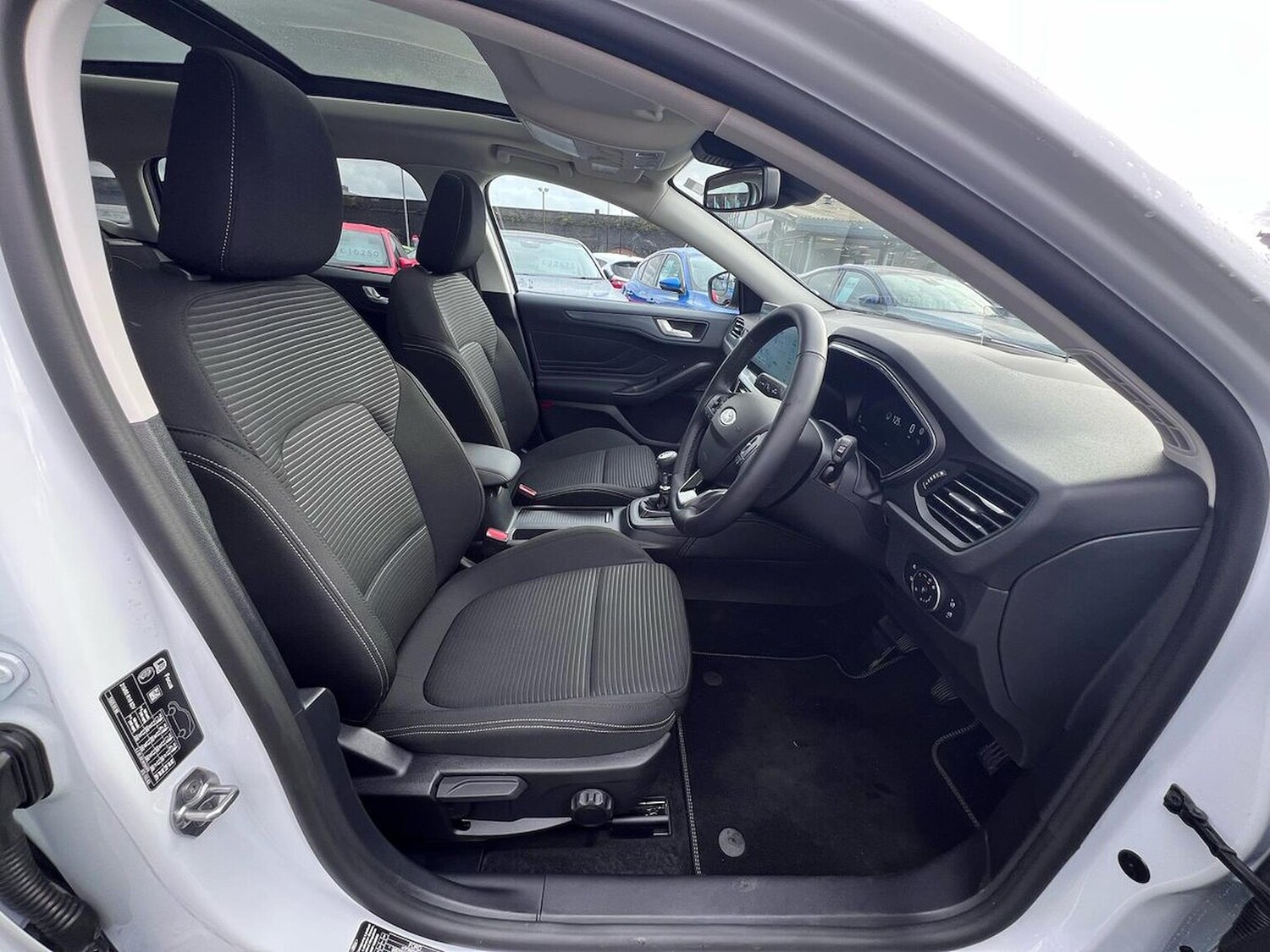 Used Ford Focus 2025 for sale - 76281260: Photo 31