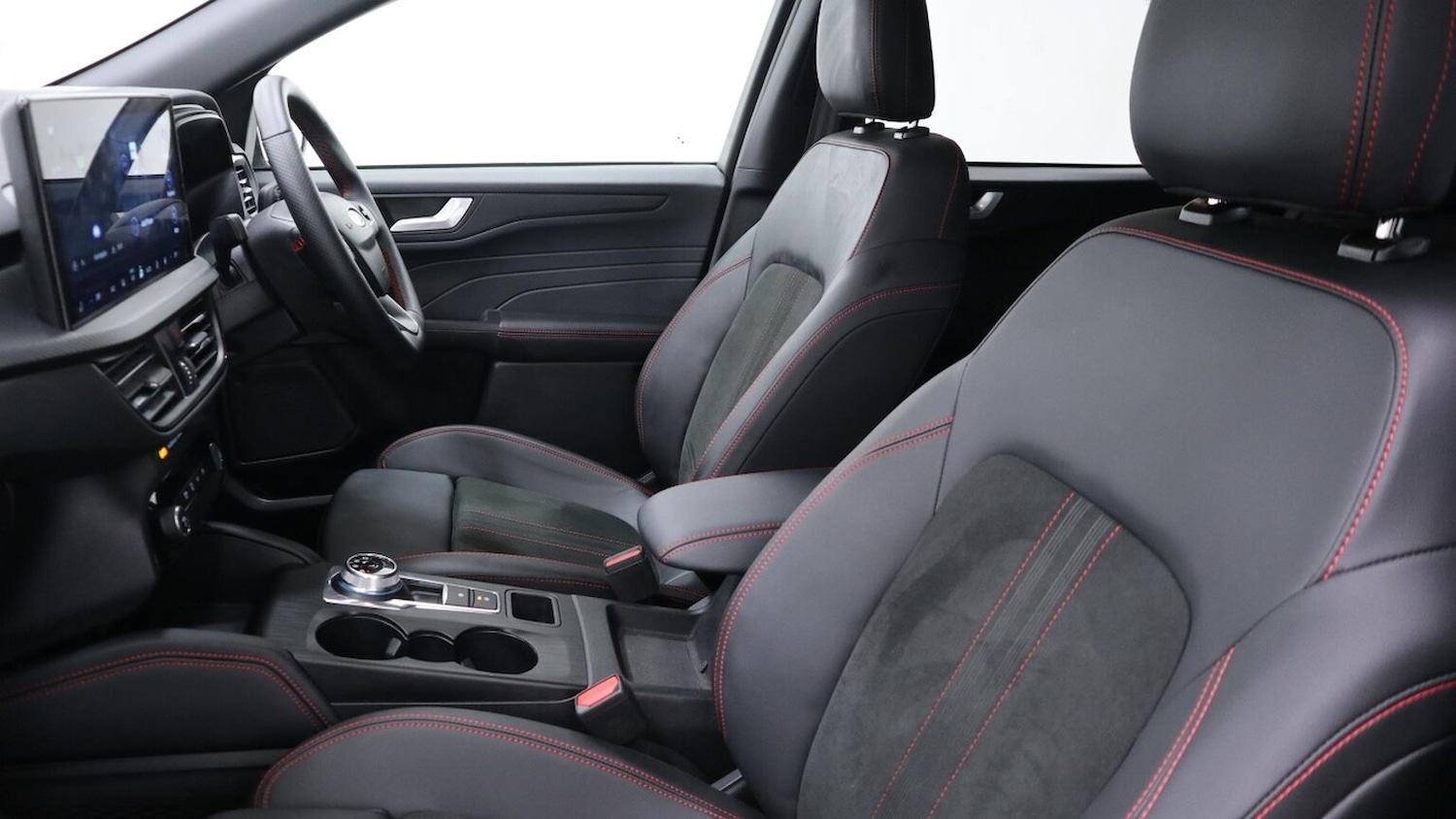 Used Ford Kuga 2024 for sale - 76030456: Photo 16