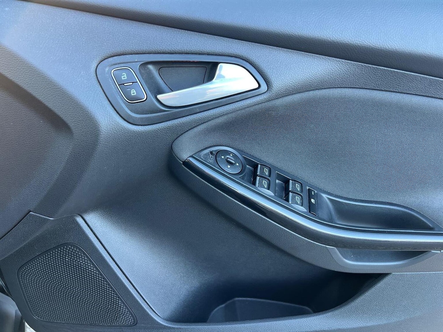 Used Ford Focus 2017 for sale - 77011933: Photo 32