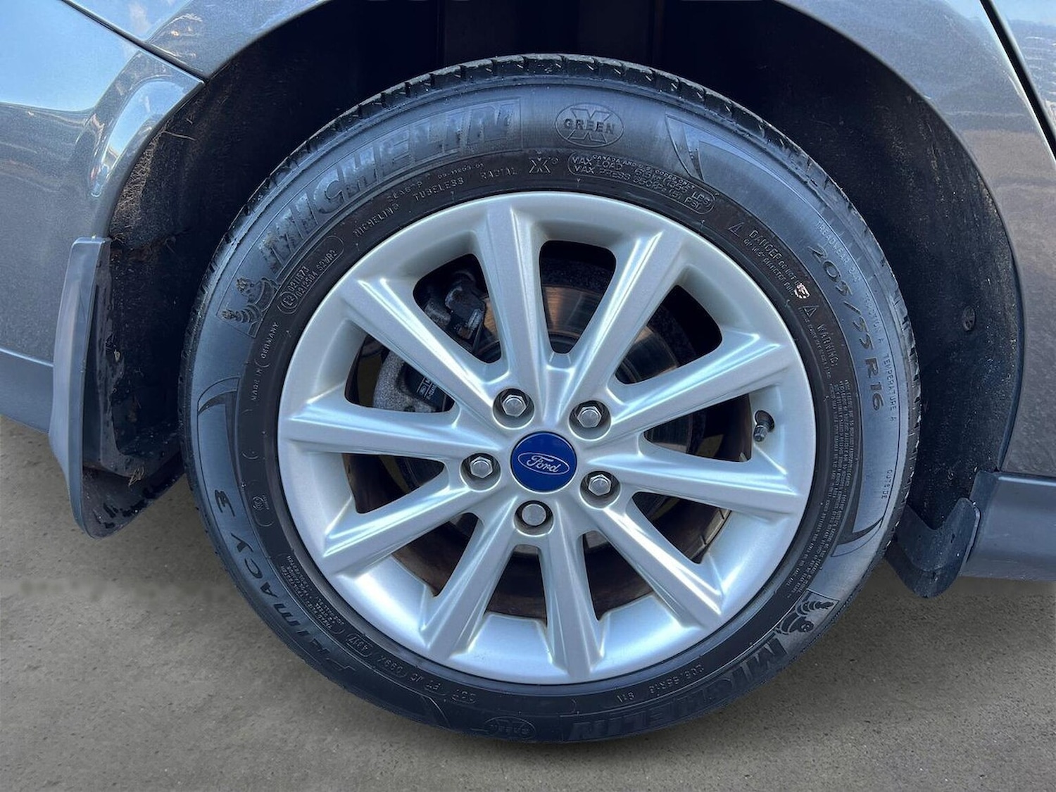 Used Ford Focus 2017 for sale - 77011933: Photo 8