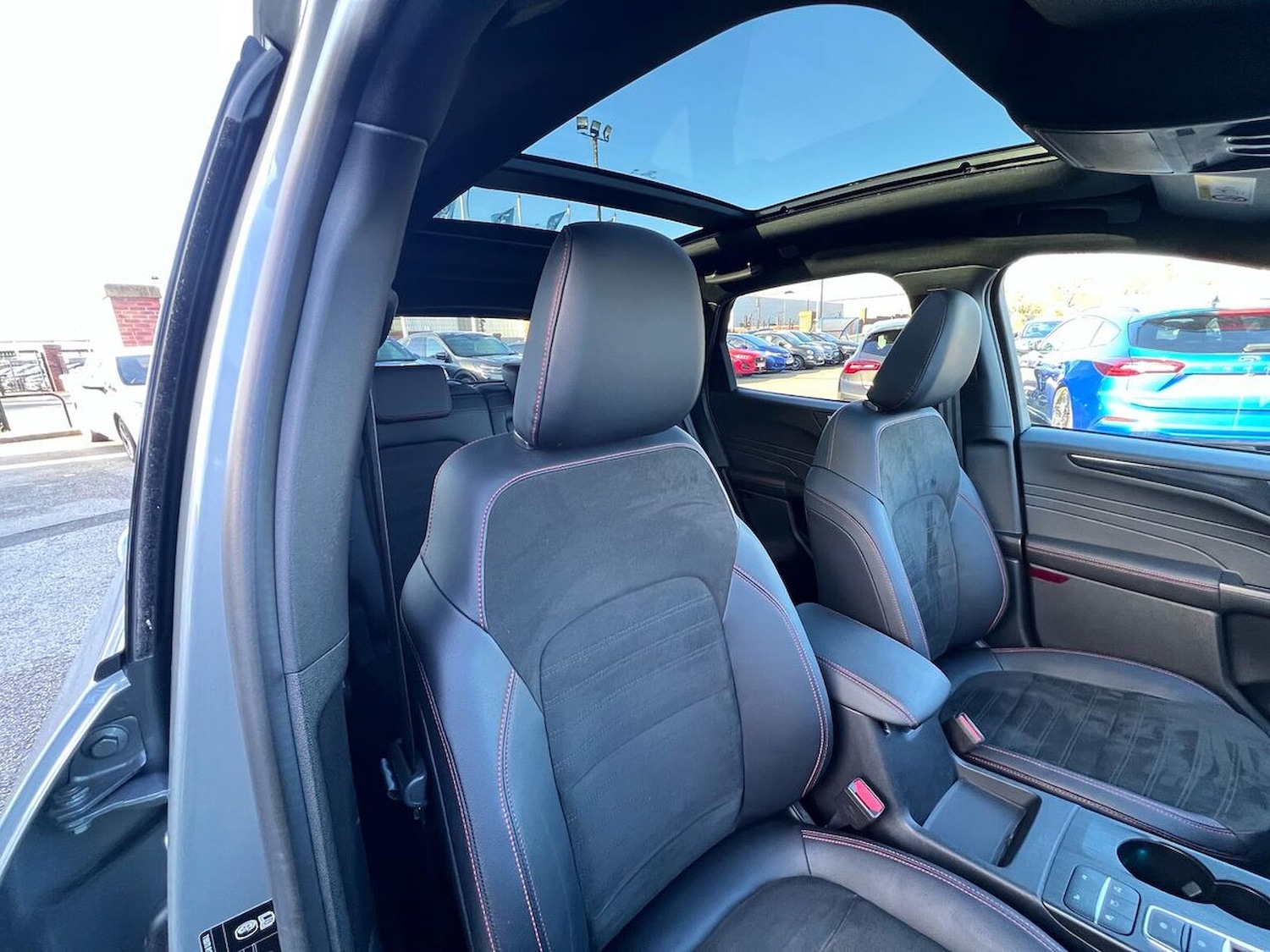 Used Ford Kuga 2023 for sale - 76611633: Photo 32