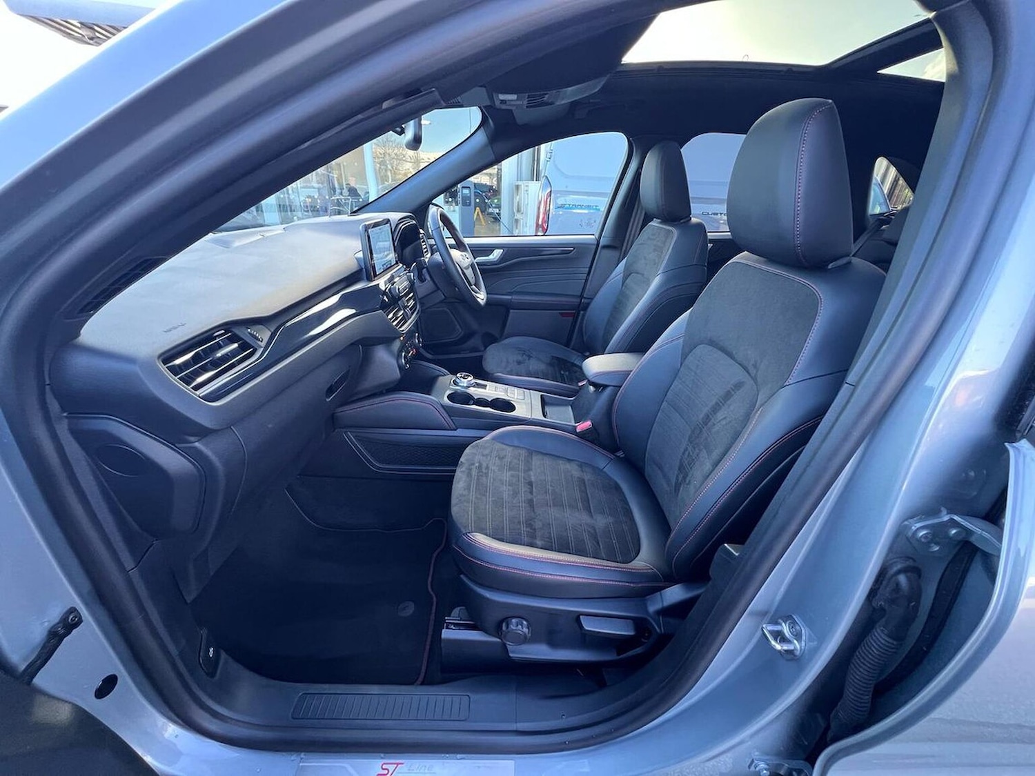 Used Ford Kuga 2023 for sale - 76611633: Photo 35